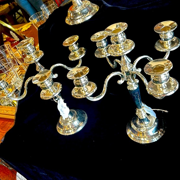 Beautiful pair of candelabras - Picture 1 of 5